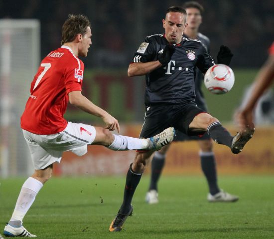 得沸沸扬扬 得沸沸扬扬